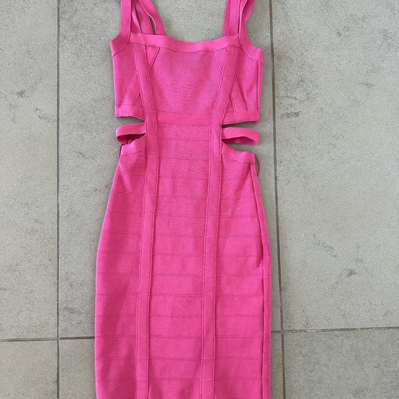 Guess XS Hot Pink Barbie Bandage Dress - Perfect for Bachelorette! - Picture 1 of 2
